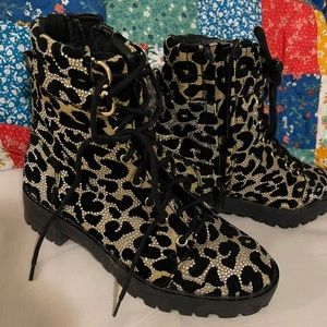 Gianni Bini leopard print combat boots